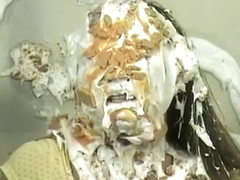 Laura pied and slimed