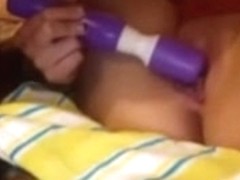 Wife uses toy, hubby licks n fingers vagina untill this babe squirts