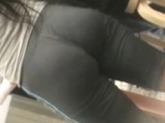 nice fat booty in library vpl