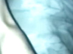 makung her pussy squirt from fingering