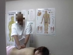 Naked amateur on voyeur cam with masseur