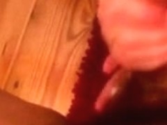 Geil auf den Boden abgewichst