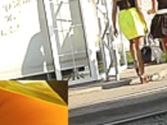 Sexy yellow skirt presents awesome upskirt view