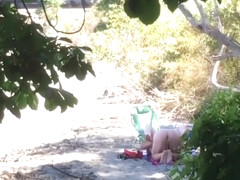 cruising...fuck on the beach