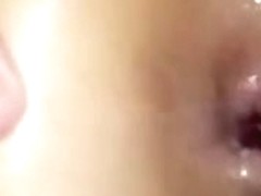 COMENDO O CUZINHO DA PUTA