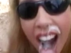 Mommy gives roadside oral