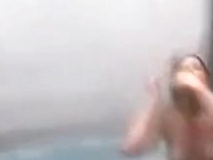 Amateur couple fucks in the jacuzzi part 2