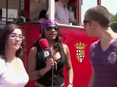 Gabriela likes fucking on the sun