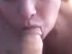 Wife giving some nice head