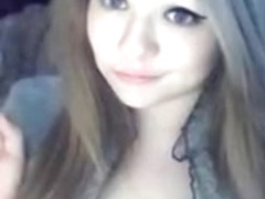 Girl cute show cam on ihukup.com_(n