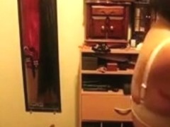 Amateur Asian granny closet cam