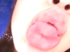 Hirono Imai Glass Kiss