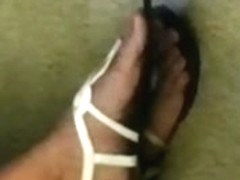 Candid MILF feet in sandals