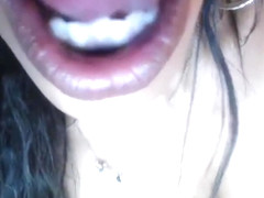 Hot Black Tranny with sexy voice on cam