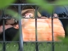 girl thinks nobody can see her sucking her bf in the park