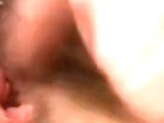 Mamie sduite sur un banc ramne le emc chez elle pour une sodomie