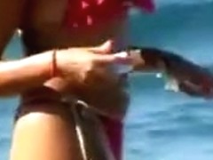 My spying shomicides are above all praise and this babe has a nice booty