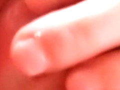 Mia Fucks 2 Guys in Amateur Sex Tape