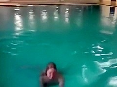 Pair bonks in a public place