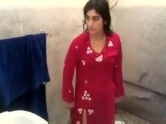 Hot Pakistani Rida Khan