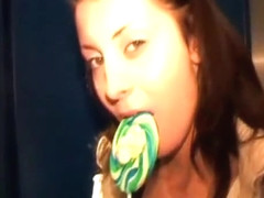 Home Sex in the Hallway With a Slender Brunette