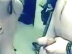 Une bonne pipe baveuse devant la webcam