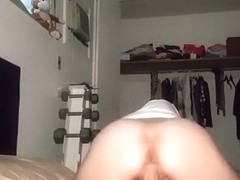 Super wet student pussy goes for a ride on my dick. hear her juice !!!