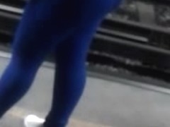 Ricas Nalgas En El Metro