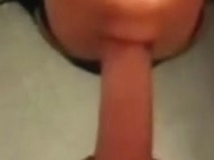 le retour de la suceuse au masque