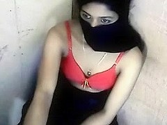 Hyderabadi angel Priyanka hide her face on skype chat