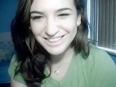 Scarlett's oily feet