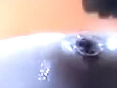 Scandaloso video fisting amatoriale