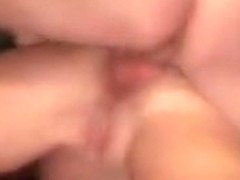 Habe es zum ersten Mal geschafft meinen Mann komplett zu fisten. hoffentlich gef�llt es euch.