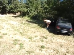 Une jolie francaise denudee dehors