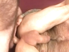 Sexy aged guys having wonderful sex - maduros transando gostoso